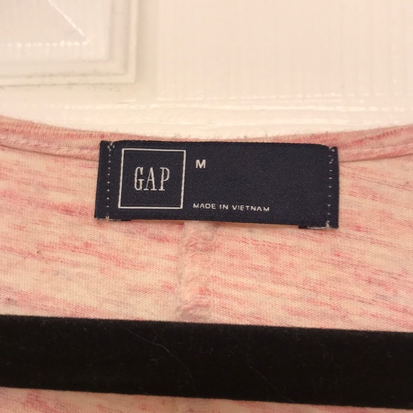 GAP Long Sleeve Tee Shirt - Picture 4 of 5